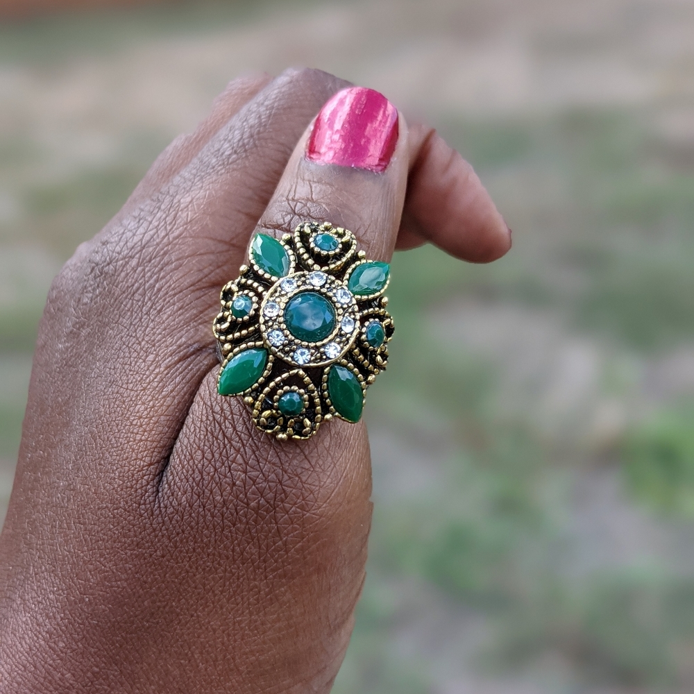 3 for $30 NWOT Ring - Winter Green